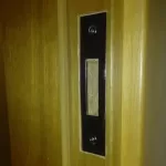 Chaveiro Tríade RJ 24 Horas Chaveiro Rio de Janeiro 24 Horas Profissional Aberturas de Portas, Cofres, Tetra, Blindadas, Multiponto, Cadeados de Chão, Portas Automáticas, Porta de Condominio, Fechaduras Digitais e Eletrônicas.