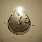 Chaveiro Tríade RJ 24 Horas Chaveiro Rio de Janeiro 24 Horas Profissional Aberturas de Portas, Cofres, Tetra, Blindadas, Multiponto, Cadeados de Chão, Portas Automáticas, Porta de Condominio, Fechaduras Digitais e Eletrônicas.